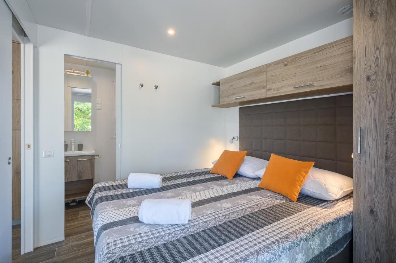 Mobile Homes Premium Relax Park Umag By Camp4You Karigador Dış mekan fotoğraf